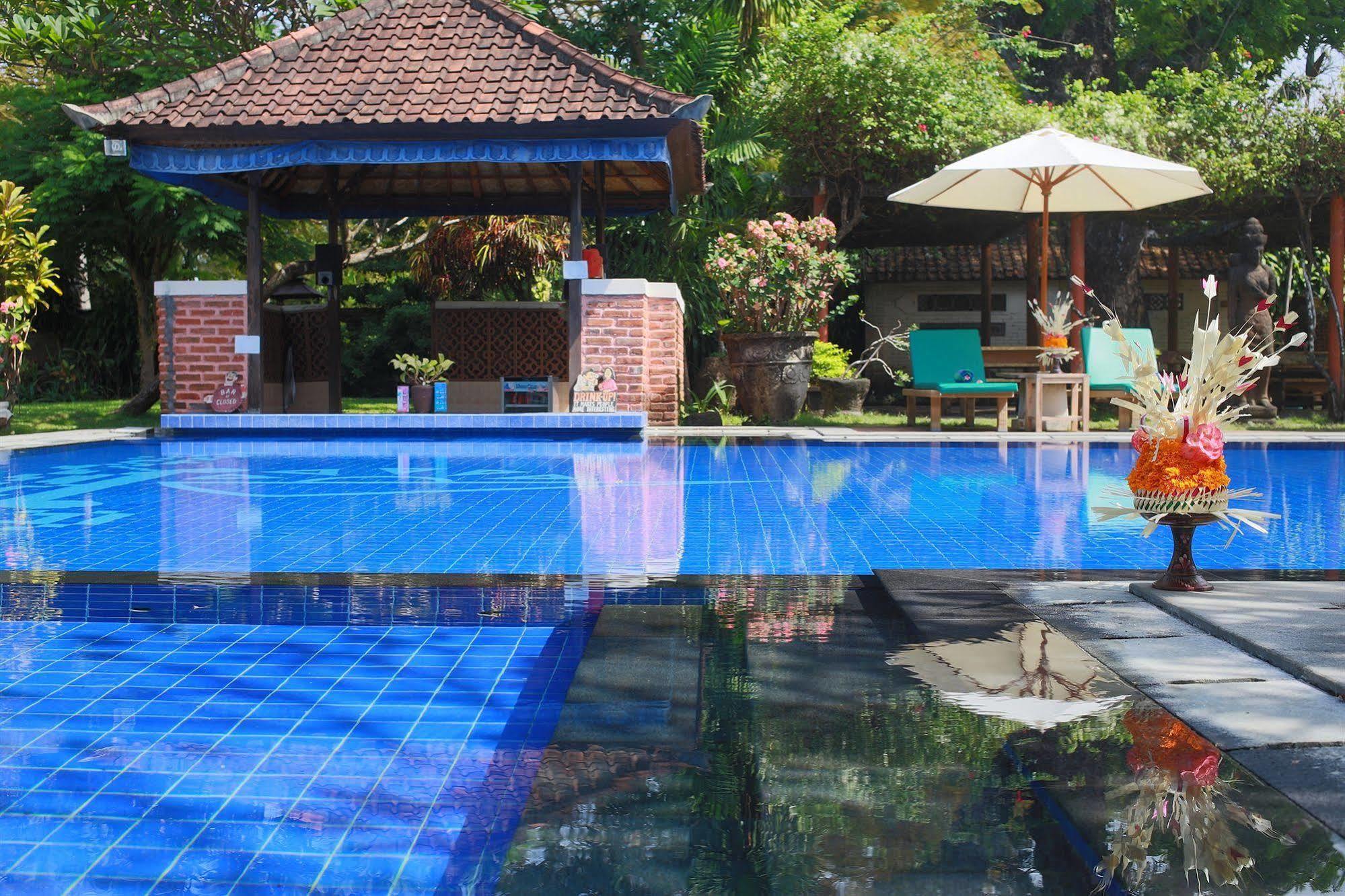 Laghawa Beach Hotel Sanur Exterior foto
