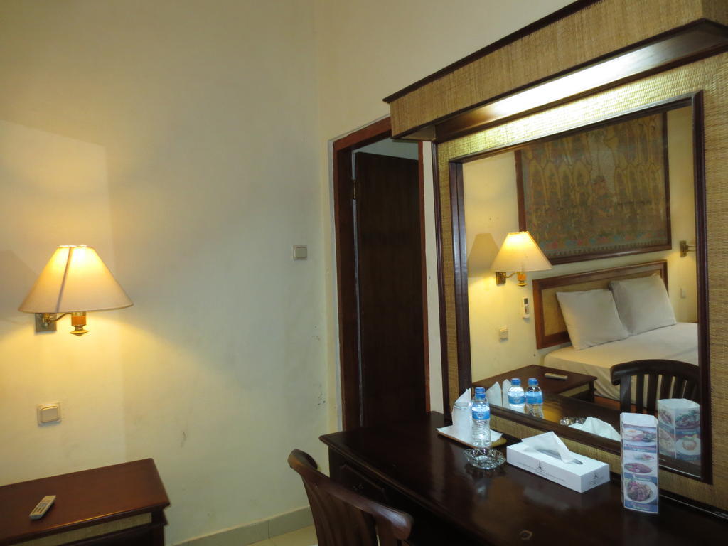 Laghawa Beach Hotel Sanur Exterior foto