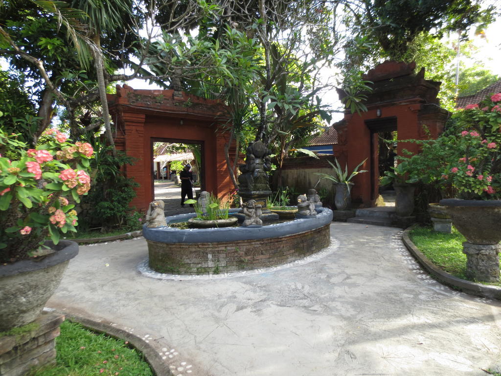 Laghawa Beach Hotel Sanur Exterior foto